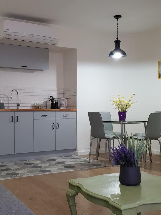 Stylish Apartment With A Patio Close To The Beach Eilat Extérieur photo