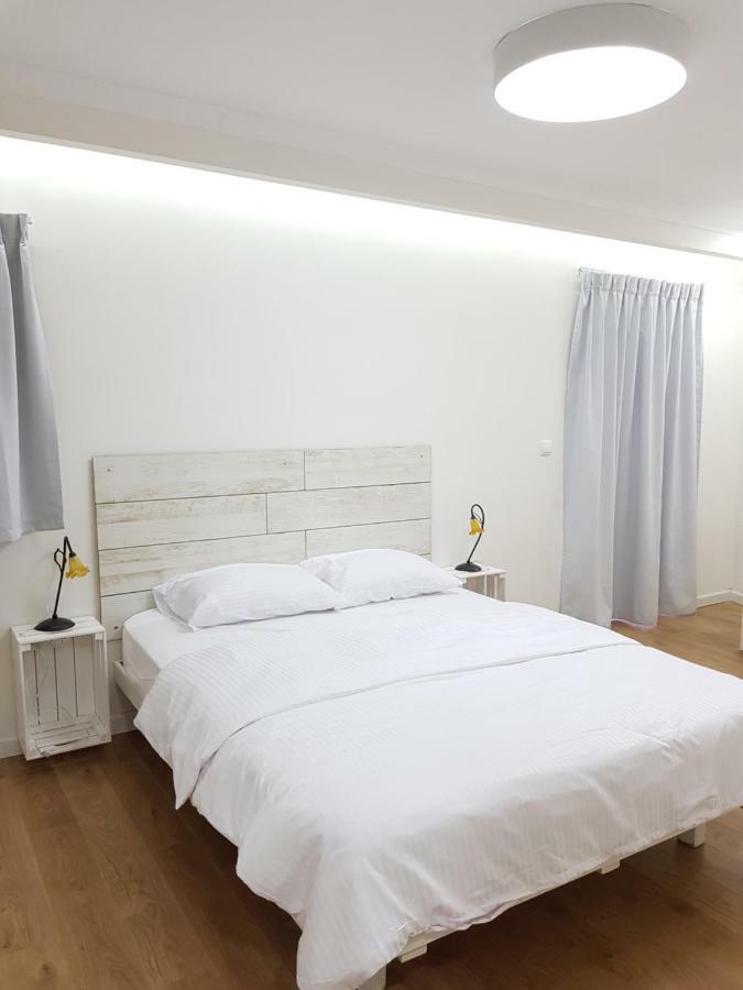 Stylish Apartment With A Patio Close To The Beach Eilat Extérieur photo